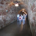 Tunnel zum Aufzug