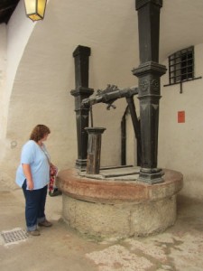 (leider) zugenagelter Brunnen auf der Festung